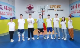 高尔夫教练团队介绍全国青少年校园足球训练指南青少年足球教学